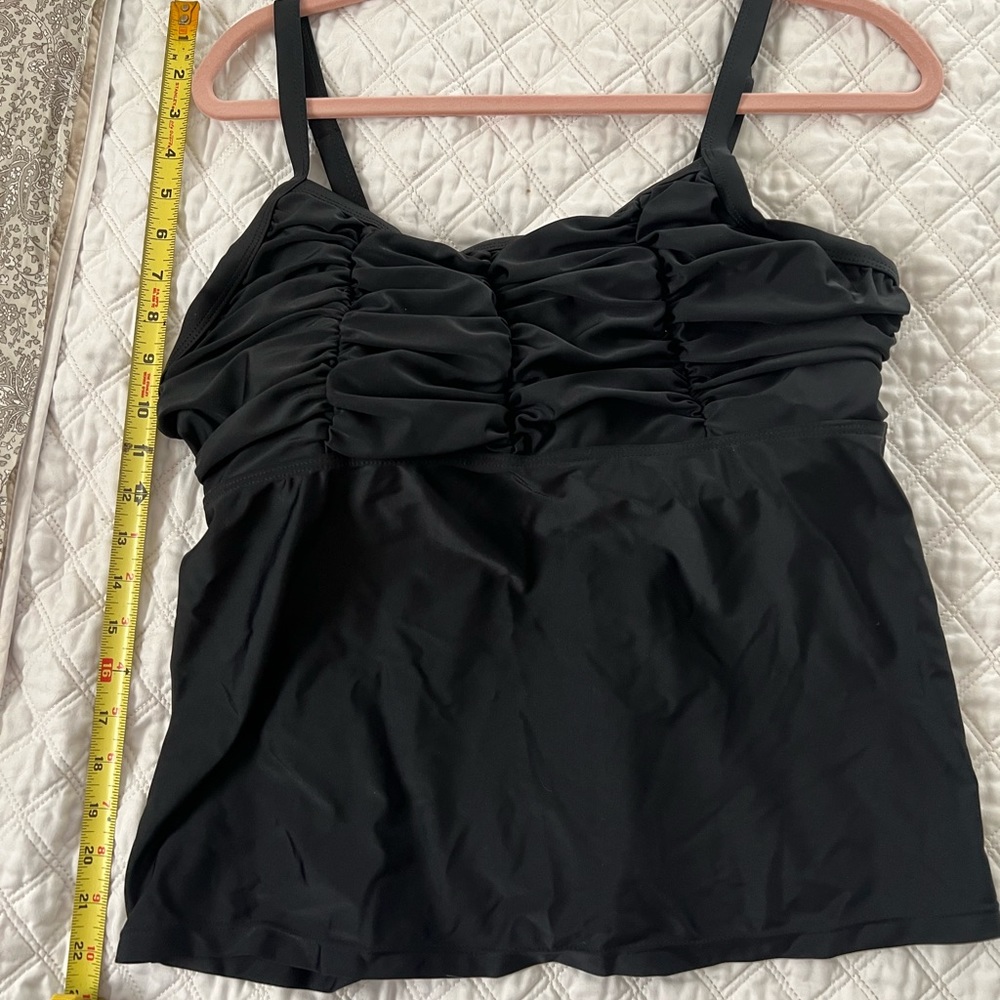 Simply Fit tankini top size 3X solid black